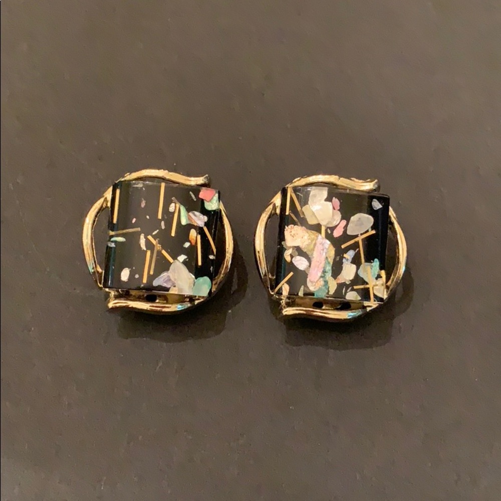 Vintage lucite shell clip on earrings